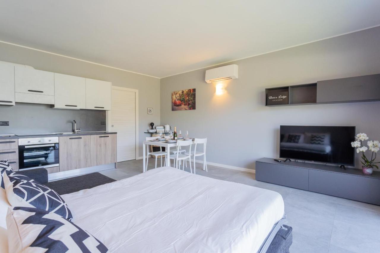 Anna'S Lodge Quiet & Charme By Rent All Como Pianello Del Lario Buitenkant foto